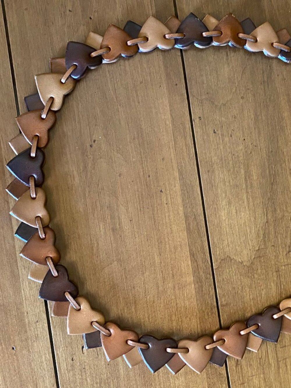 Women's Heart Shaped Leather Belt Small - Picture 9 of 9